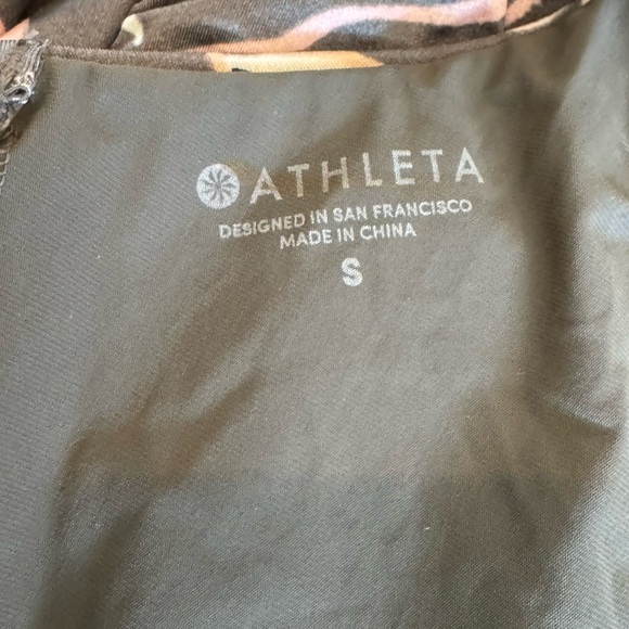 Athleta one piece bathing suit size small - Picture 7 of 7